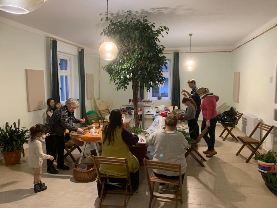 Parokia Apartman Es Coworking A Balaton Mellett Kaptalantoti Екстер'єр фото