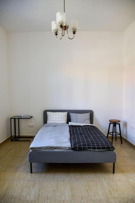 Parokia Apartman Es Coworking A Balaton Mellett Kaptalantoti Екстер'єр фото
